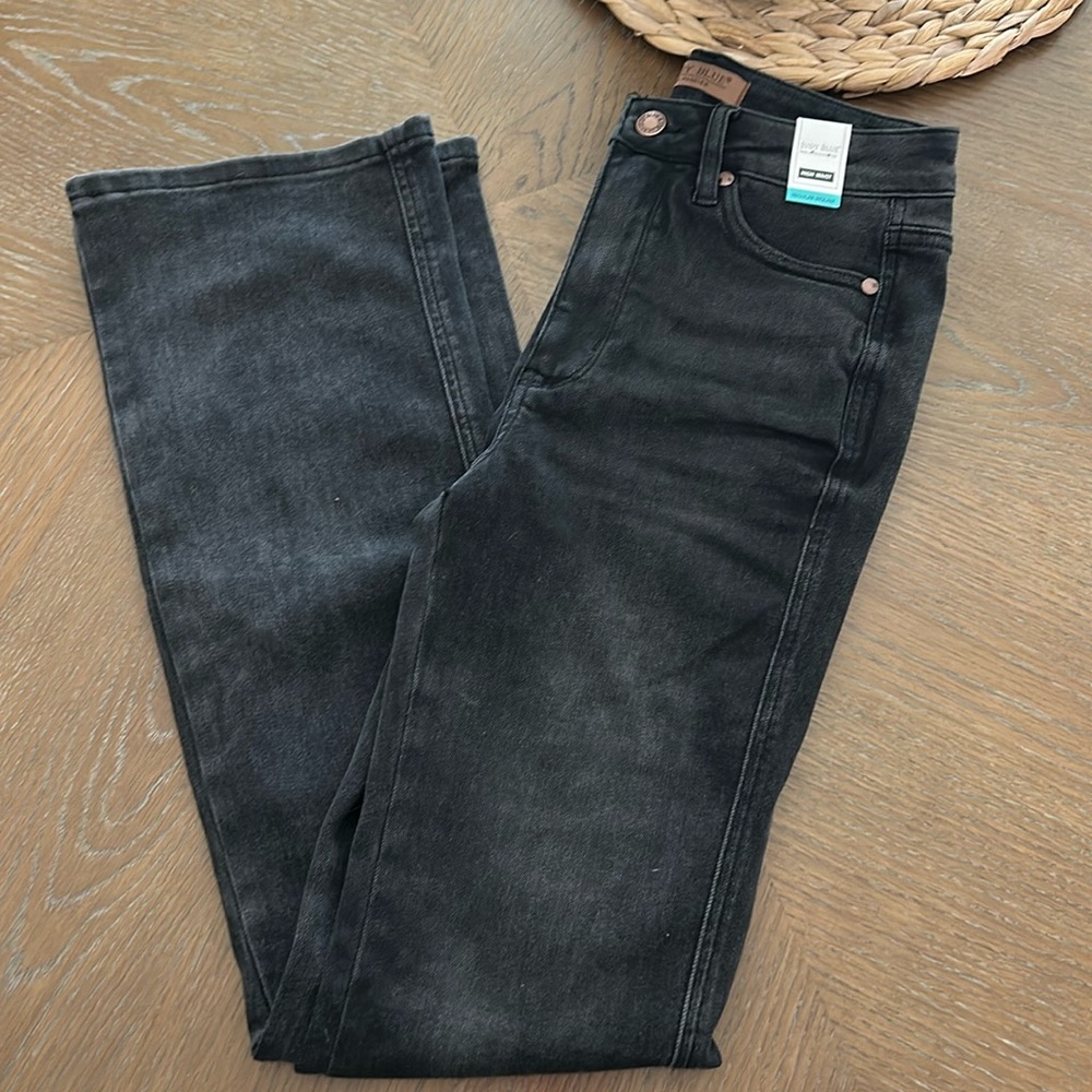 Judy Blue 3/26 Black Boot cut jeans NWT